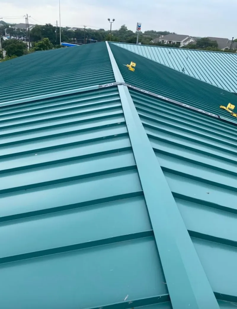 Green commercial metal roof ridge and valley for Metal Roof Repair in Tullahoma